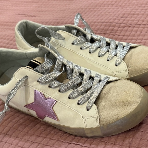 Shu Shop 9 women’s tennis shoes sneakers star silver laces slip on trendy - Picture 8 of 9